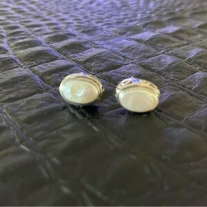 Sterling Silver 925 fresh water pearl earrings